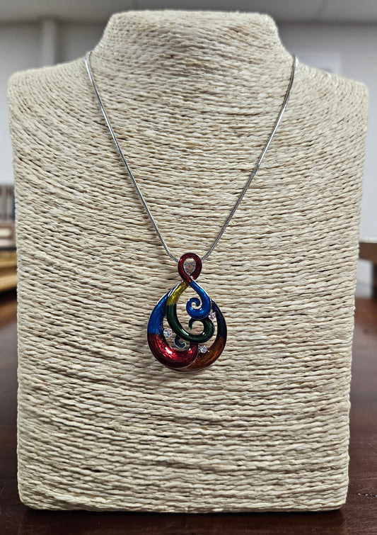 Pikorua Twist Pendant, Necklace