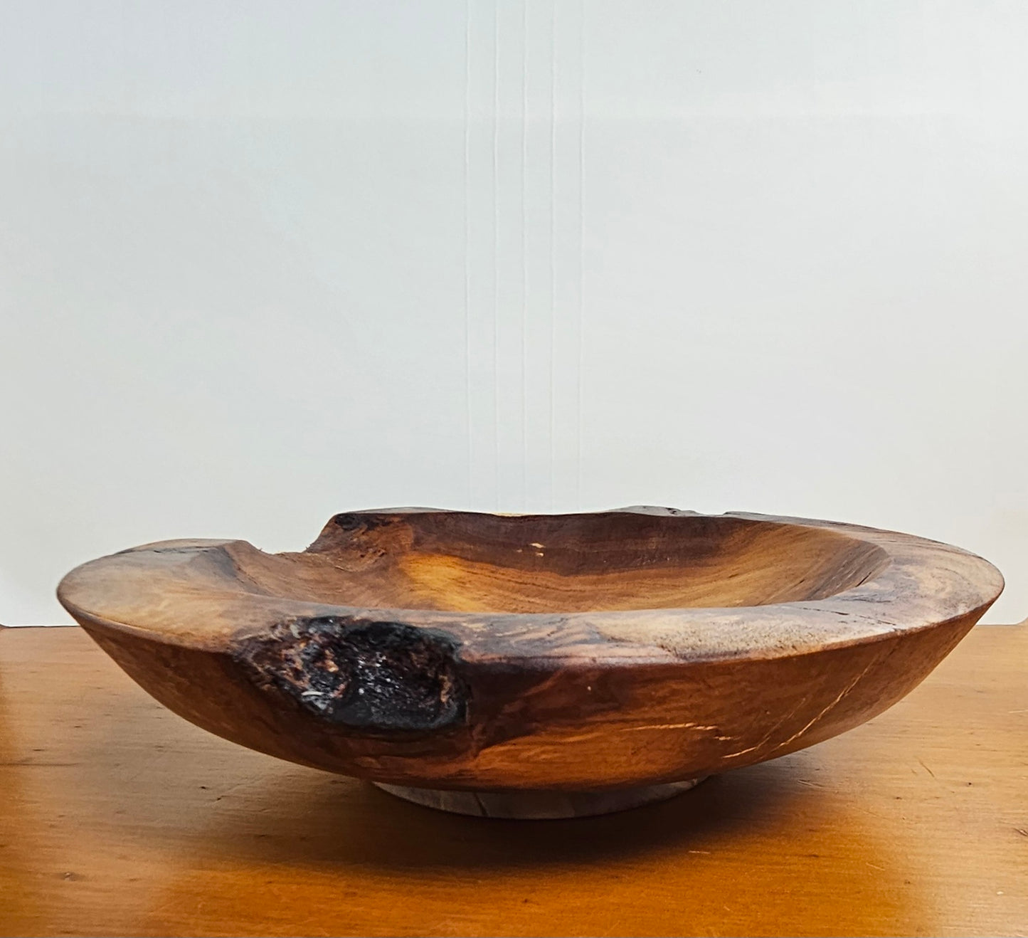 Medium Swamp Kauri 26cm Bowl