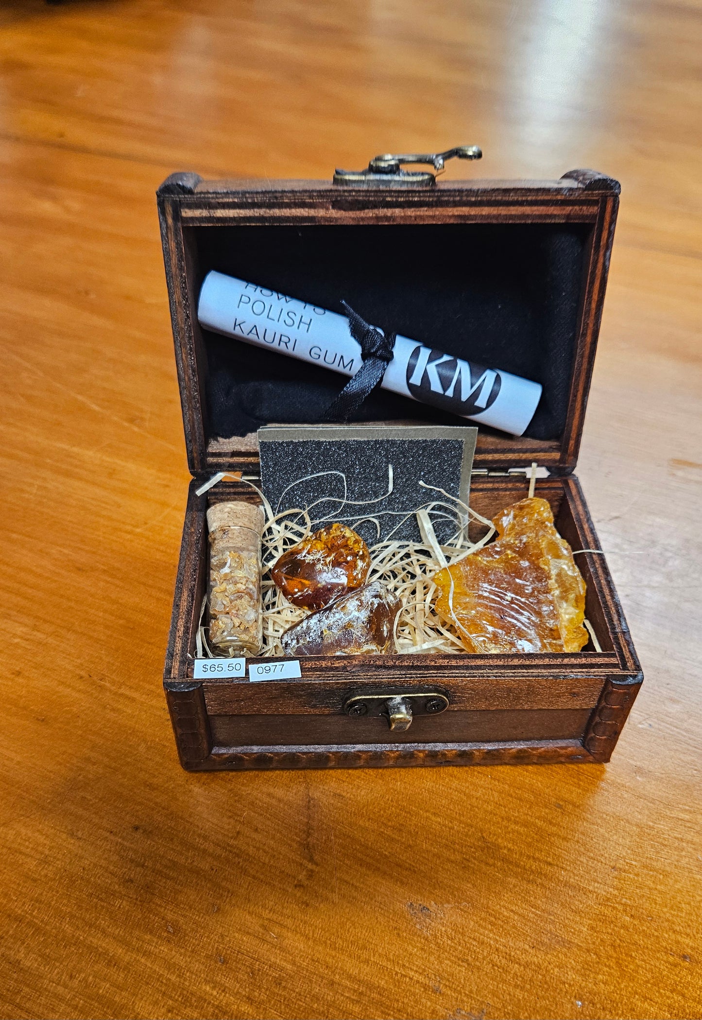 Kauri Gum Polishing Treasure Chest