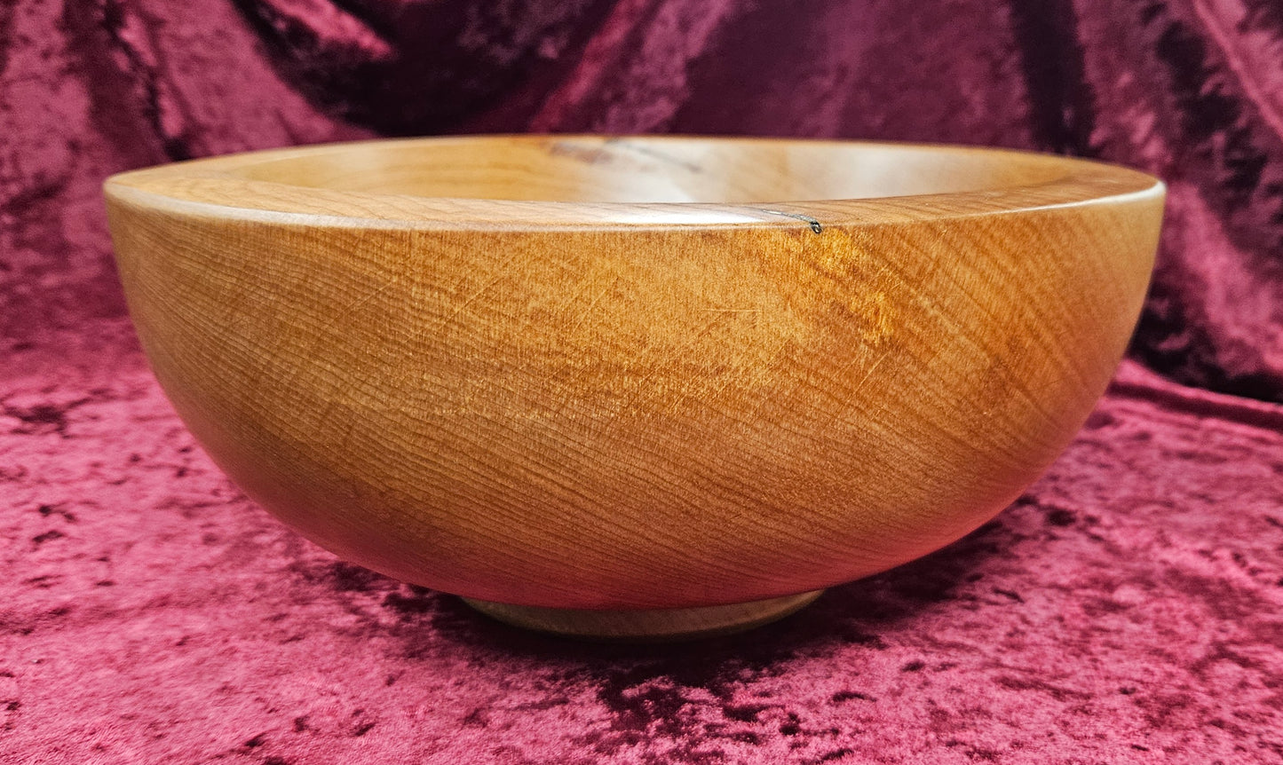 Large Light Coloured Kauri Bowl