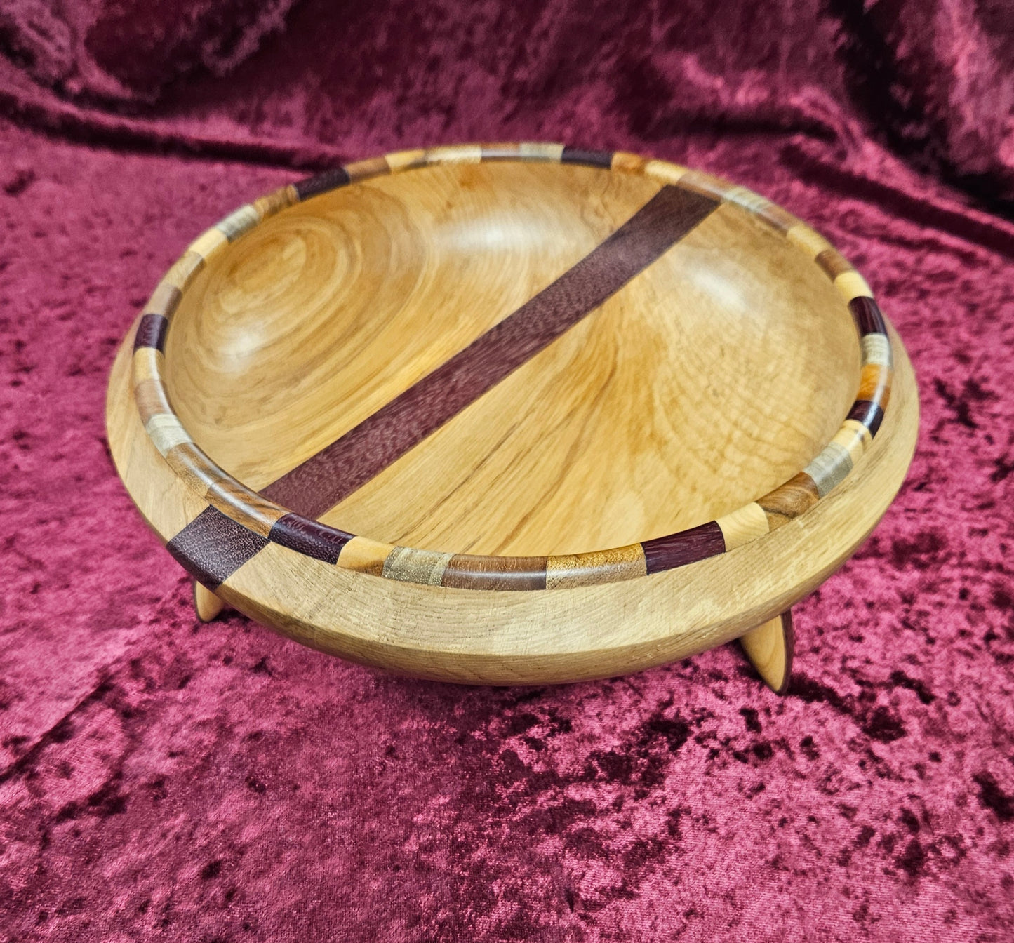 Rimu Three-Legged Bowl