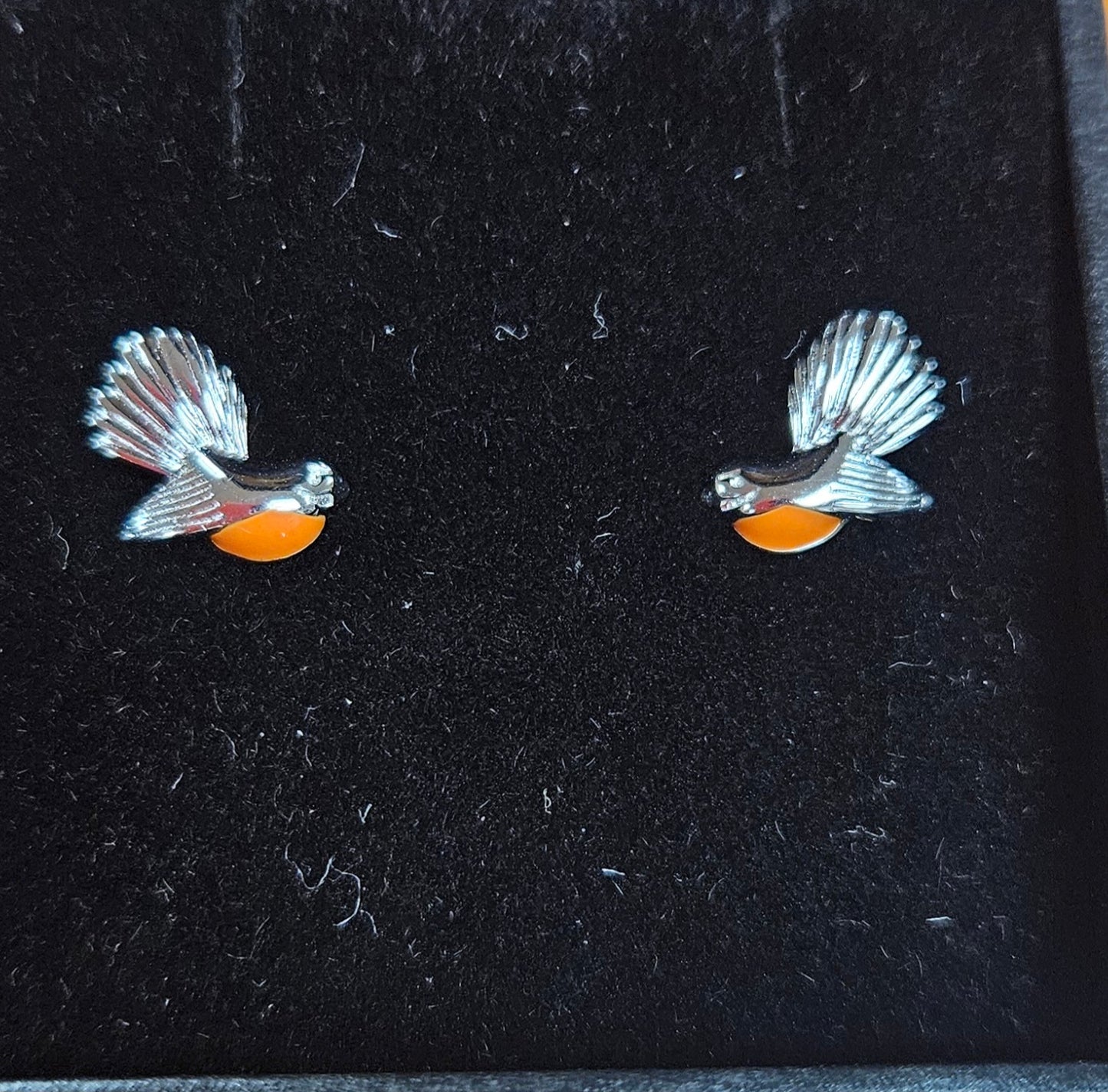 Fantail / Piwakawaka Sterling Silver Stud Earrings