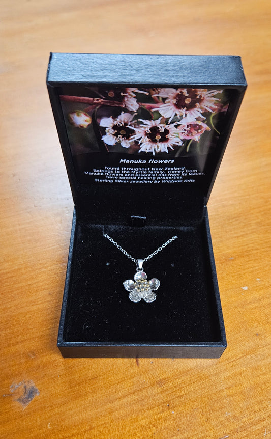 Manuka Flower Pendant And Chain Sterling Silver