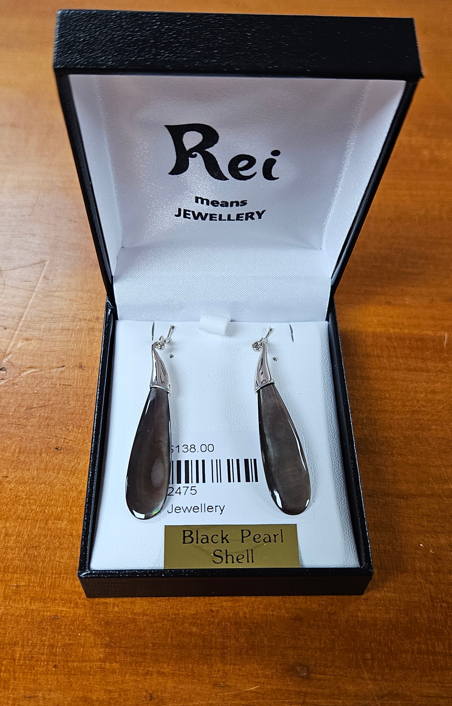 Black Pearl Shell Earrings