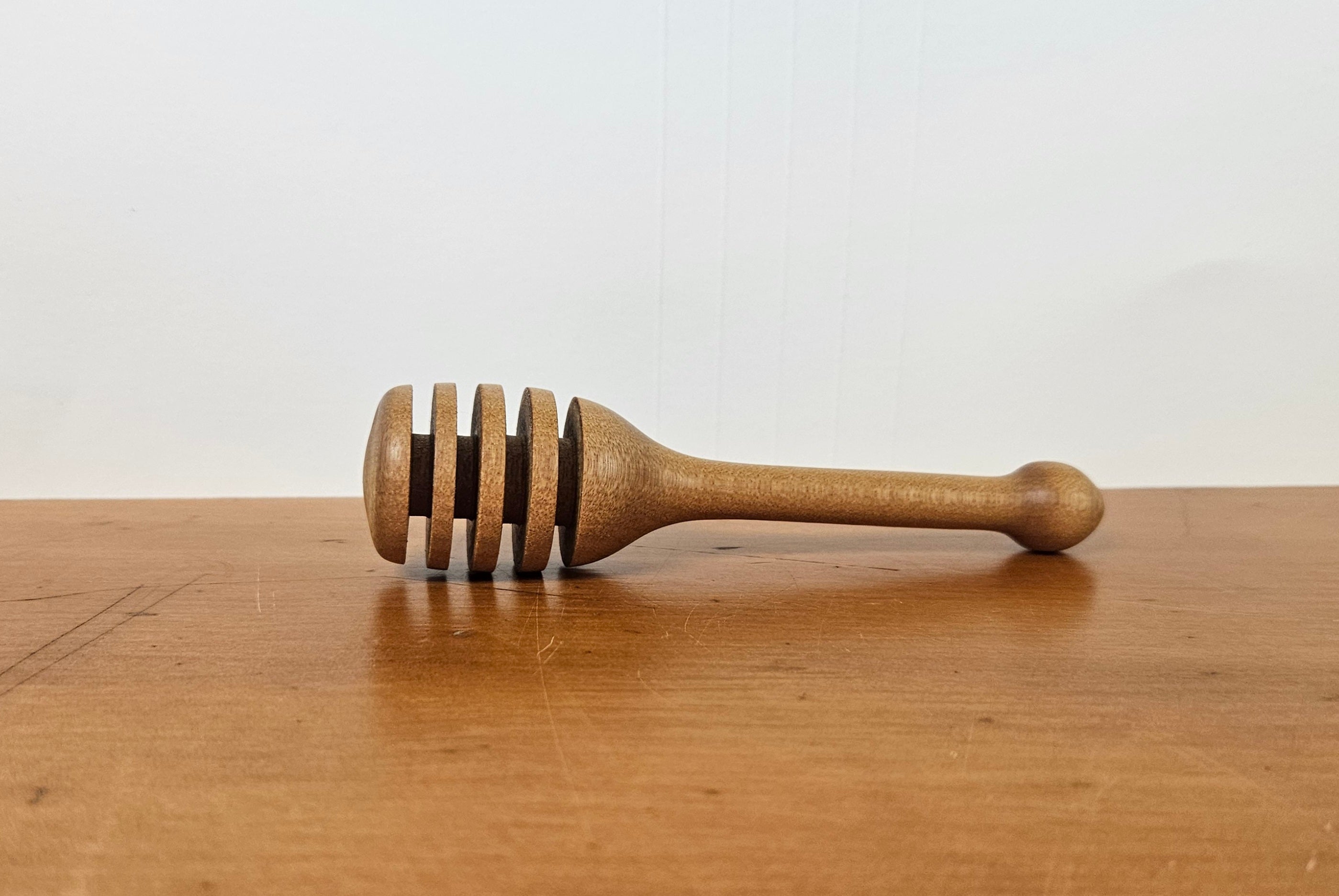 Kauri Honey Dipper – The Kauri Museum