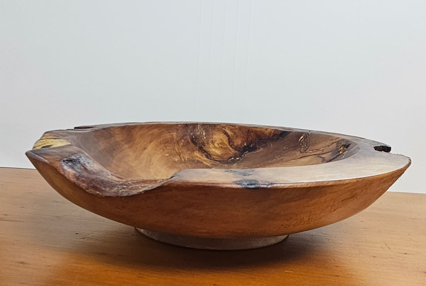 Medium Swamp Kauri 26cm Bowl